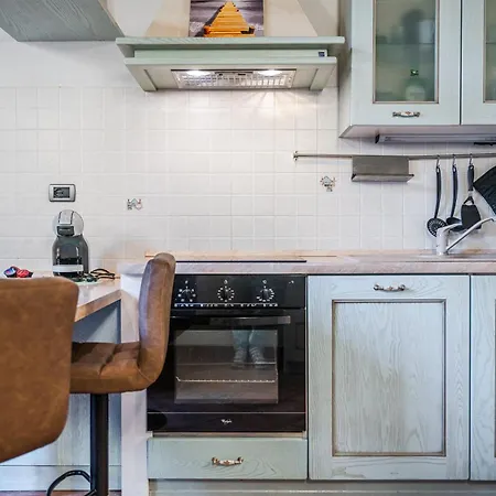 Apartament Very Near Piazza Mazzini