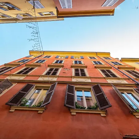 Very Near Piazza Mazzini Apartament *